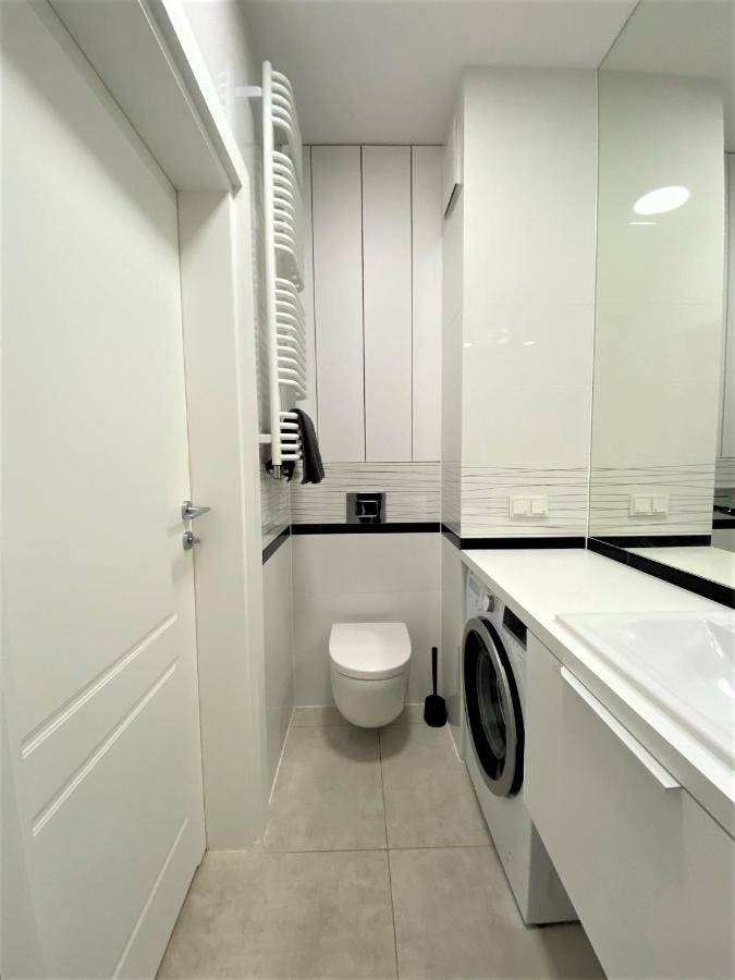Exclusive 2Br! Apartment In Center +Netflix +Gym Varšava Exteriér fotografie
