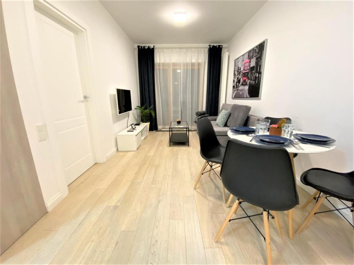 Exclusive 2Br! Apartment In Center +Netflix +Gym Varšava Exteriér fotografie