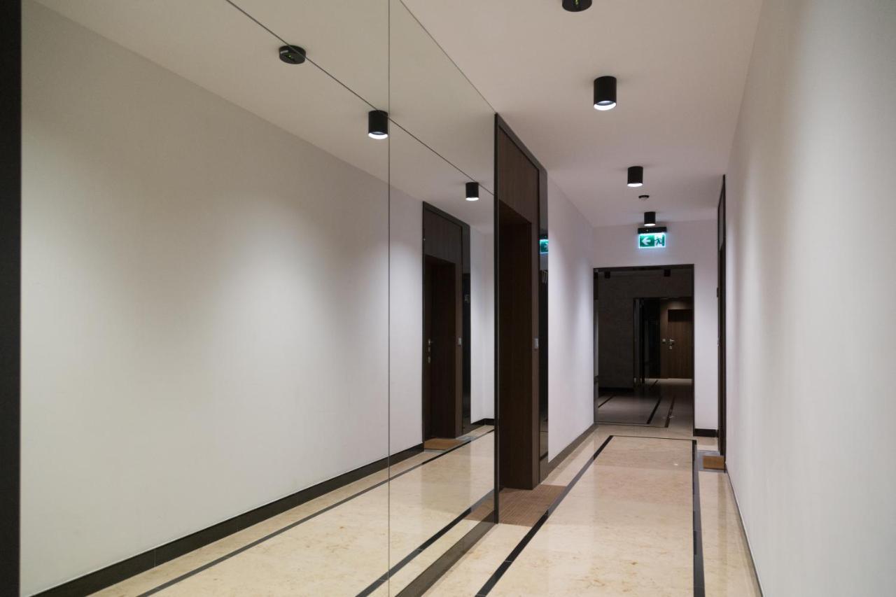 Exclusive 2Br! Apartment In Center +Netflix +Gym Varšava Exteriér fotografie